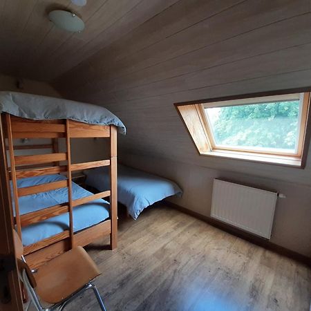 De Meiboom Vakantiehoeve Tot 21 Pers Langemark Exterior photo